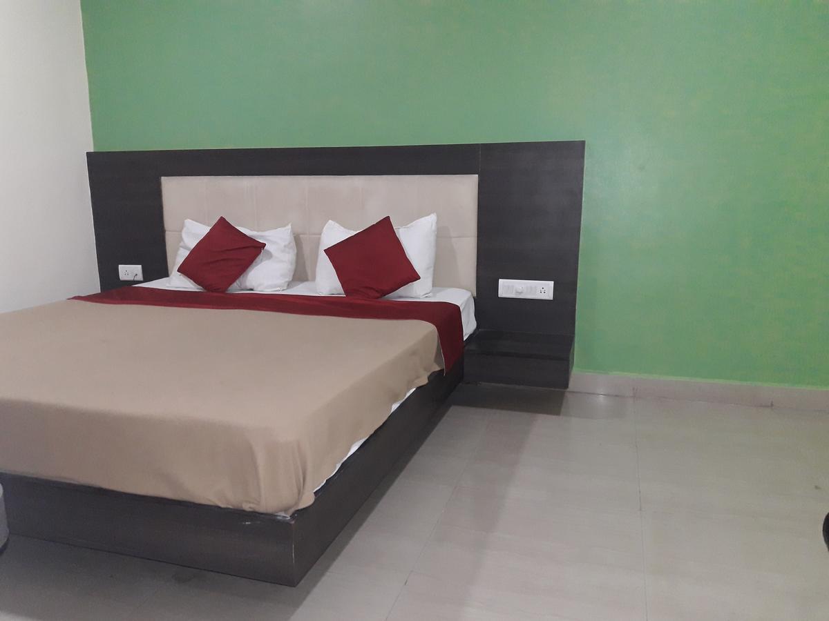 Vijaya Lakshmi Residency Hotel Bangalore Esterno foto