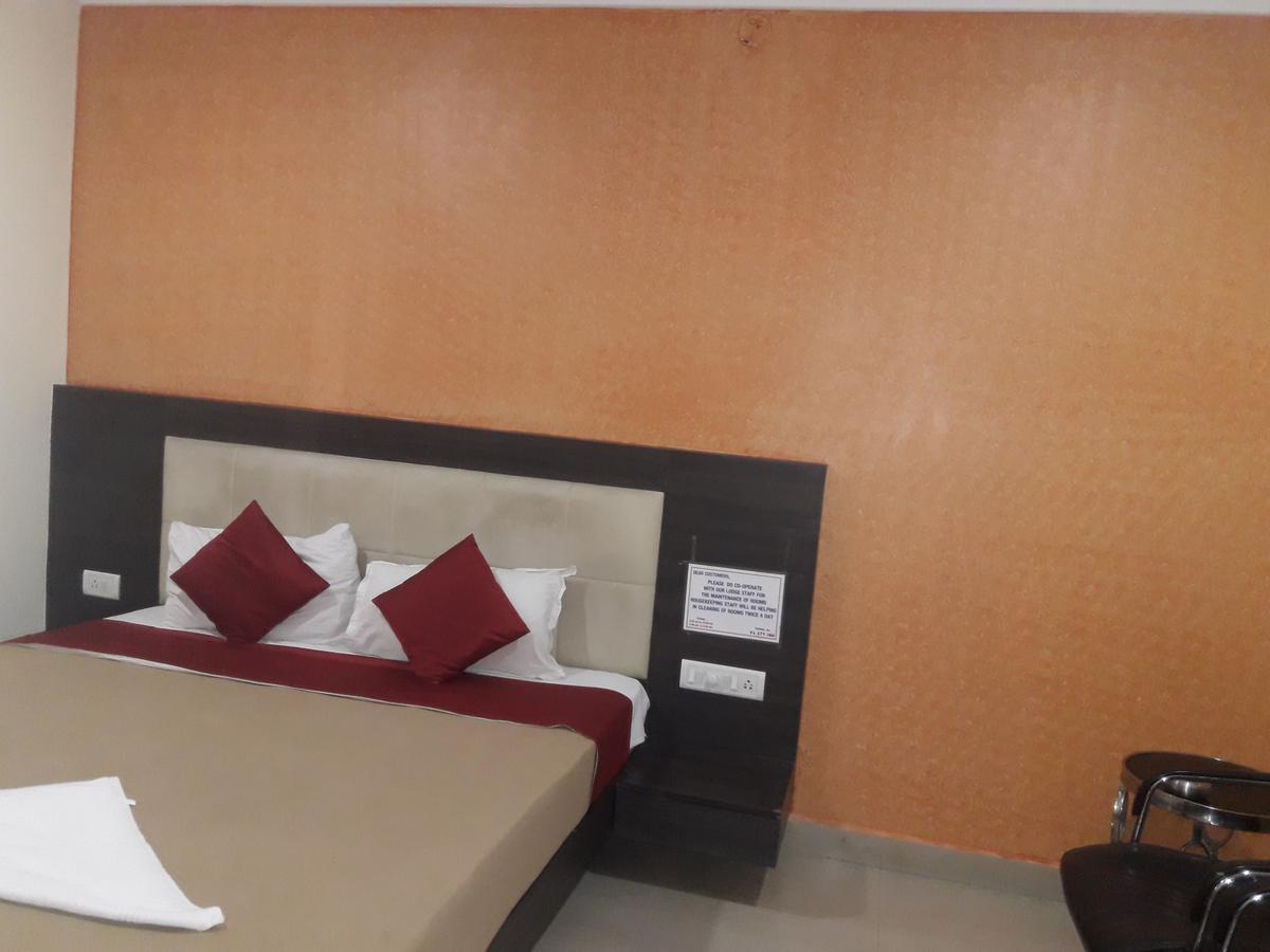 Vijaya Lakshmi Residency Hotel Bangalore Esterno foto
