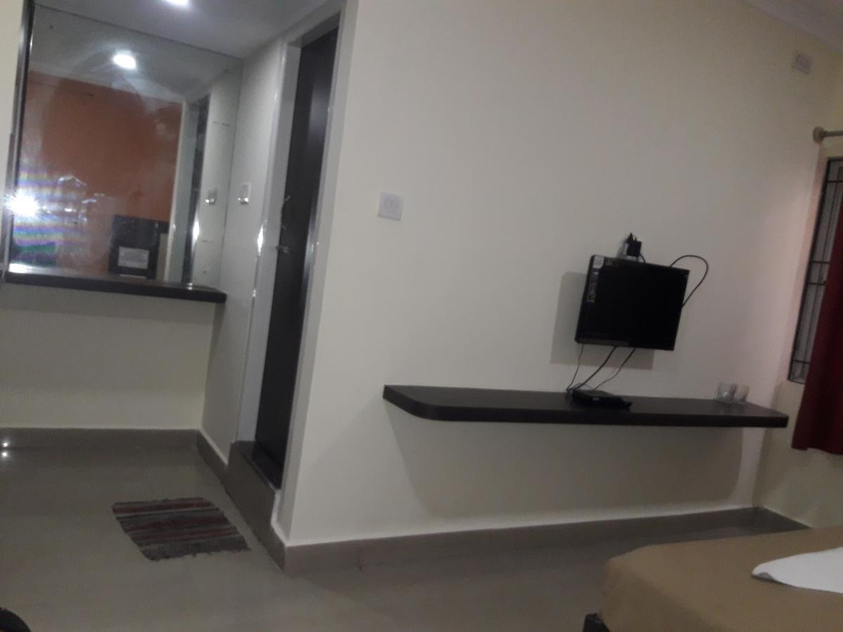 Vijaya Lakshmi Residency Hotel Bangalore Esterno foto