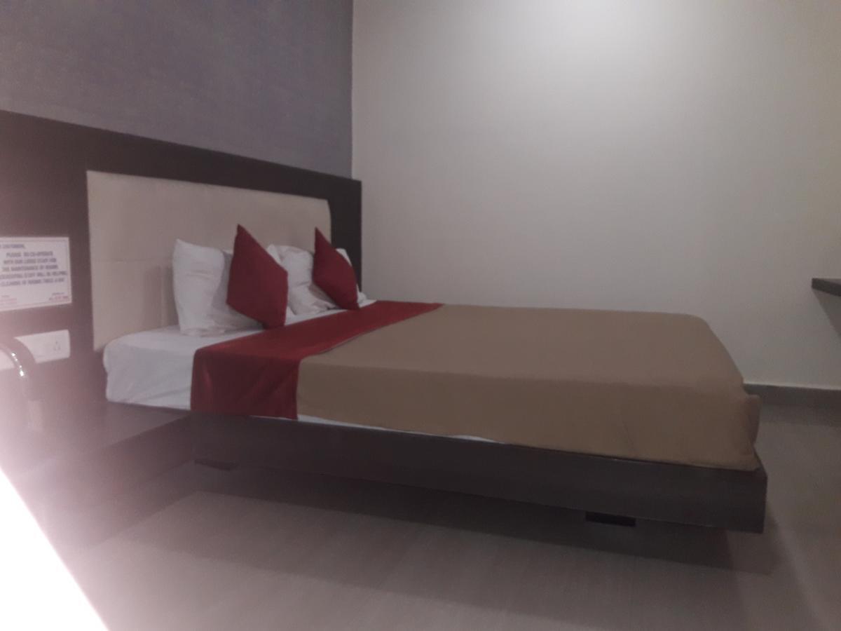 Vijaya Lakshmi Residency Hotel Bangalore Esterno foto