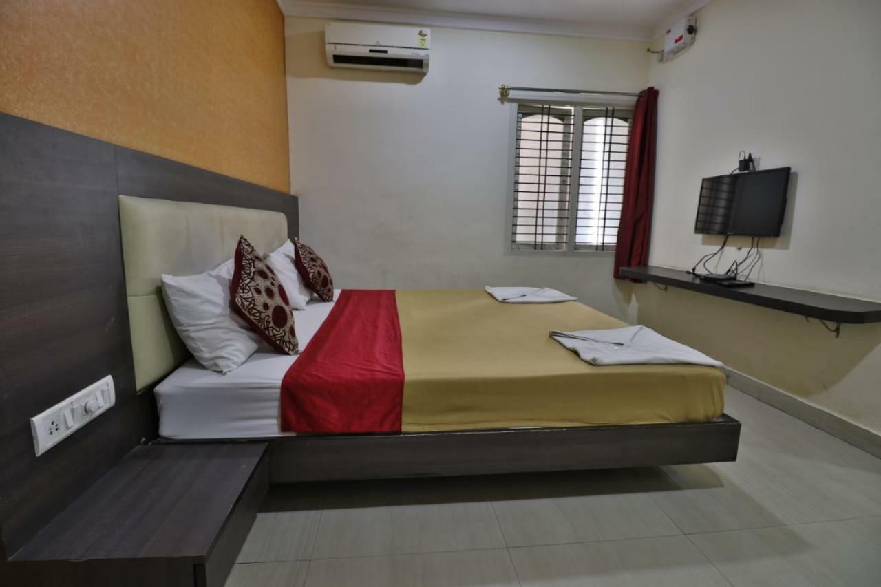 Vijaya Lakshmi Residency Hotel Bangalore Esterno foto